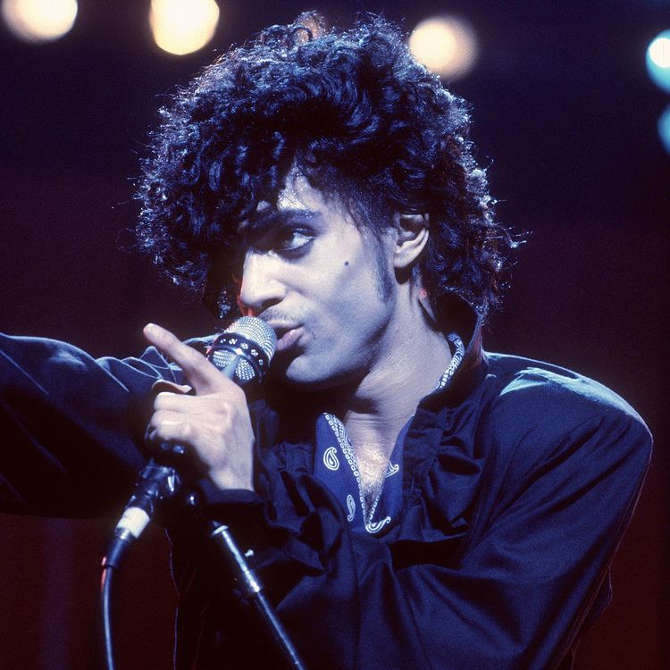 20 Best Famous Pop Artists on YouTube (Most Subscribed) - UpViews - Blog